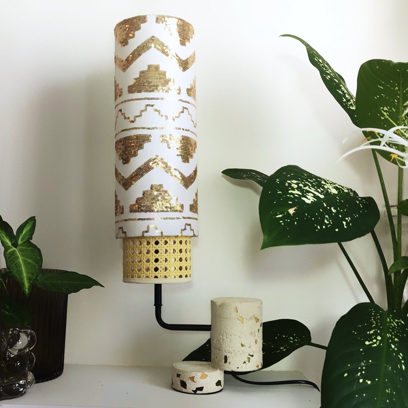 Table lamp with sequins shade