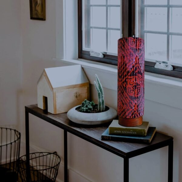 Eka table lamp-Rona-interior-min Eka lamp in batik Rona